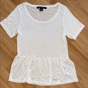NWOT French Connection White Peplum Top Small Viscose Tee